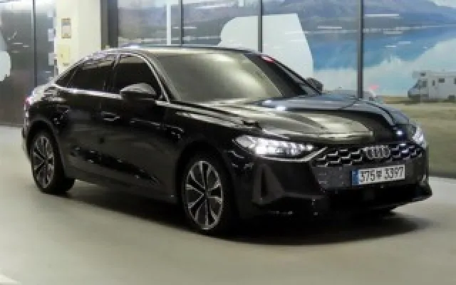 수원저신용자중고차전액할부 A5 (B10) 40 TFSI 콰트로 어드밴스드 매물 사진 14 - 2025/12 9,010km