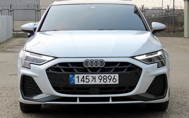 수원저신용자중고차전액할부 A3(8Y) 40 TFSI 프리미엄 매물 사진 5 - 2025/05 15,407km