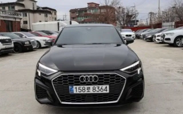 수원저신용자중고차전액할부 뉴 A3 40 TFSI 프리미엄 매물 사진 3 - 2022/07 60,252km